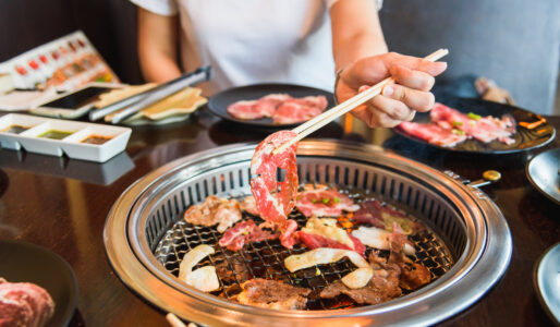 O churrasco é gostoso em qualquer lugar. Mas as diferentes etnias também fazem churrasco diferente. Já ouviram falar do Yakiniku?